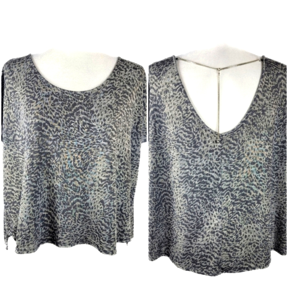 JLO animal print gray top with chain medium